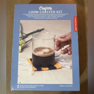 BNIB🧶 Kikkerland Loom Coaster Kit – Yellow & Navy